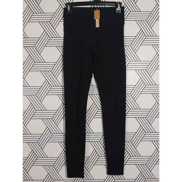 NWT SKIMS Outdoor Leggings Bo-Leg-3729 Size Small Athleisure - Picture 1 of 4